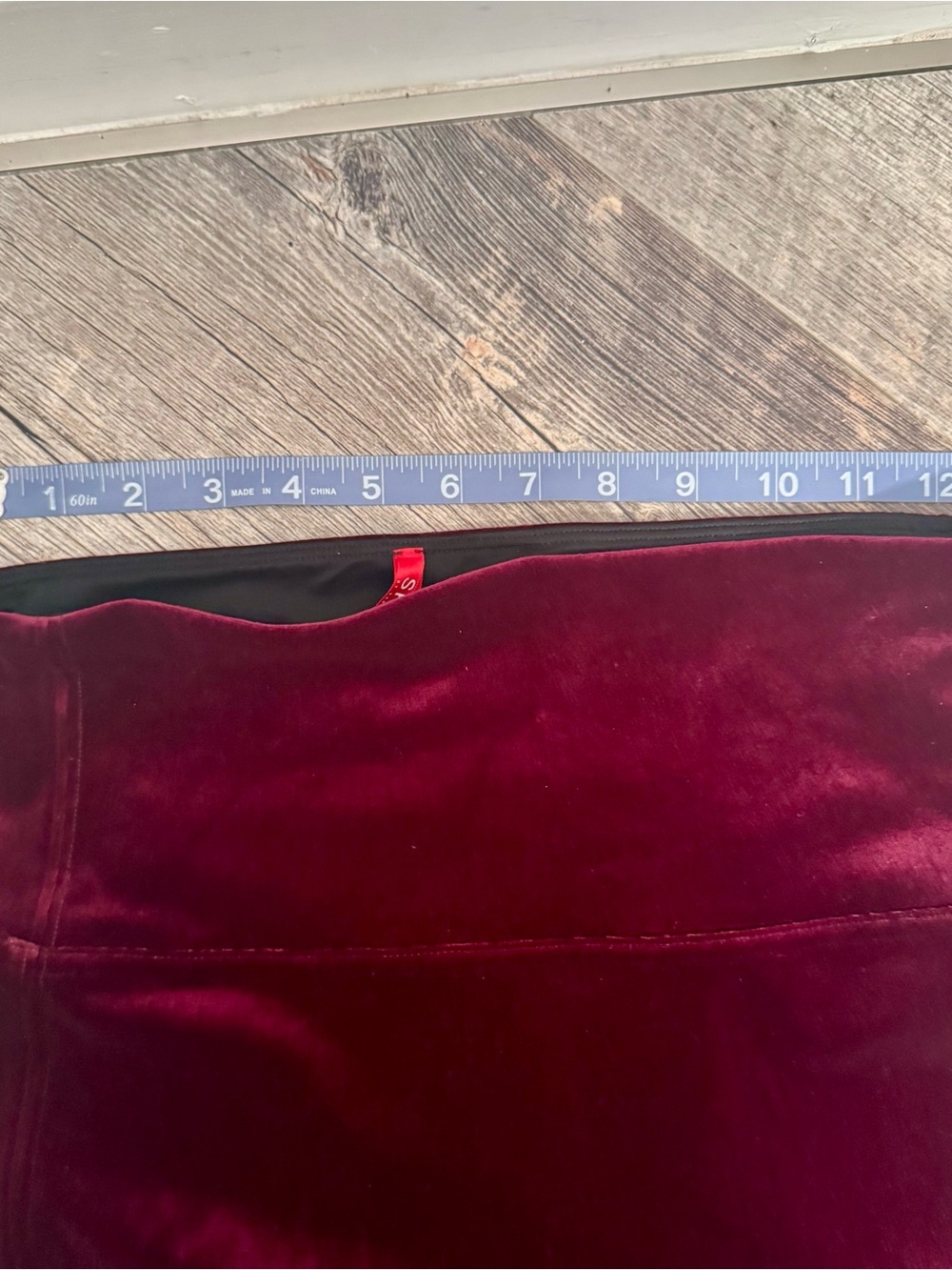 SPANXShape Leggings 4 pcs: 1 Black Faux Leather, 3 Velvet: Black, Gray, Bugundy - Picture 10 of 16